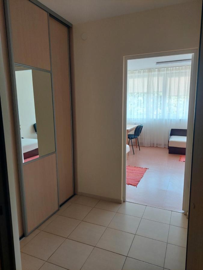 "Veiklus Rietavas" Apgyvendinimas Hostel Bagian luar foto